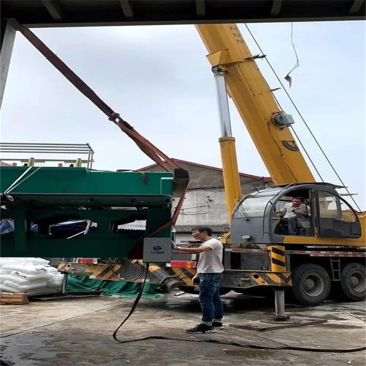 港口大吨位吊车租赁应急保障方案|化解突发吊装需求难题